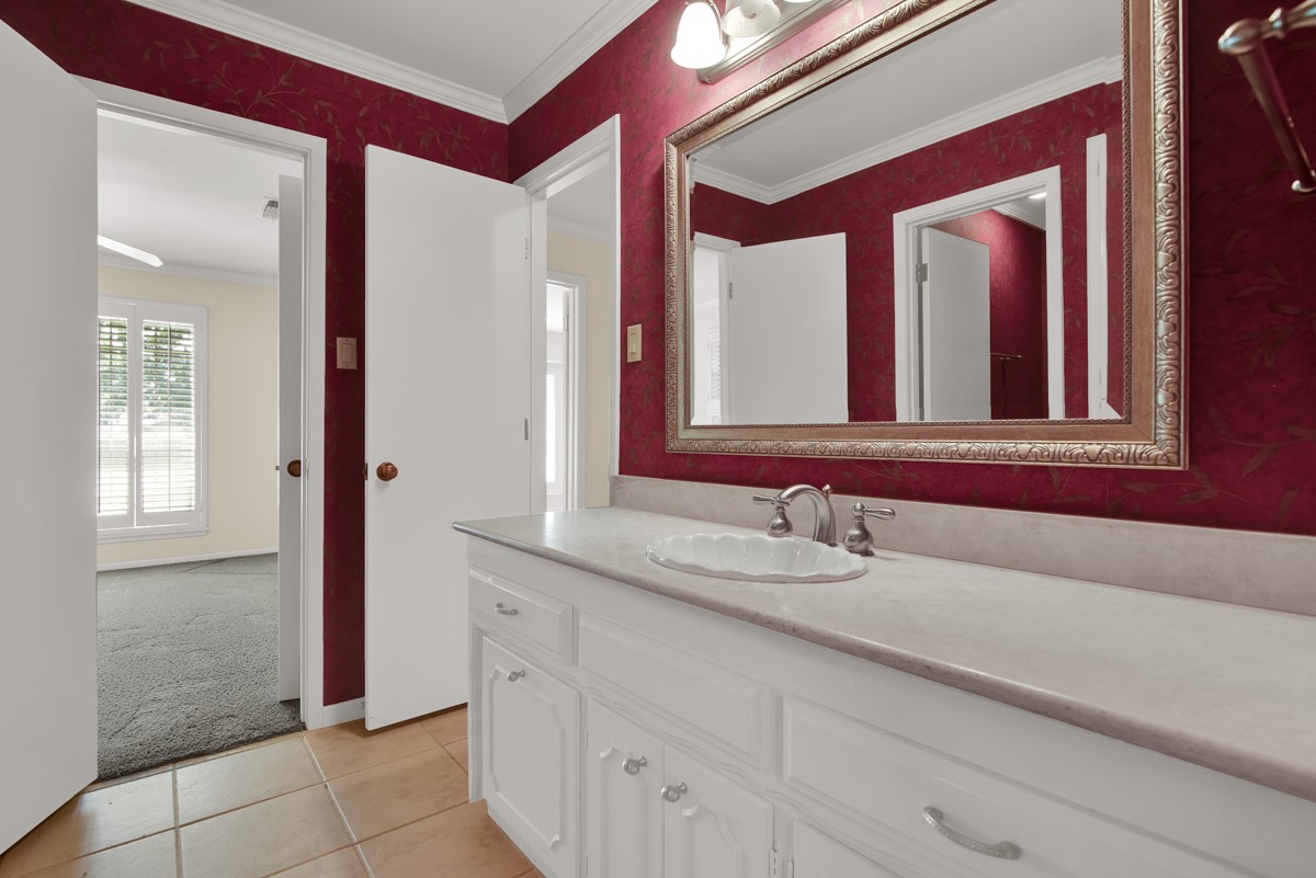 2521 Brookhaven Drive Denison TX 75020