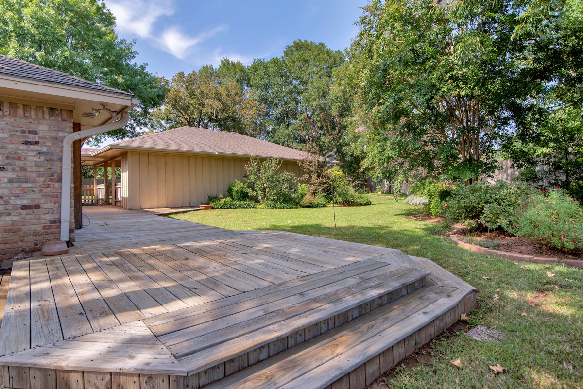 2521 Brookhaven Drive Denison TX 75020