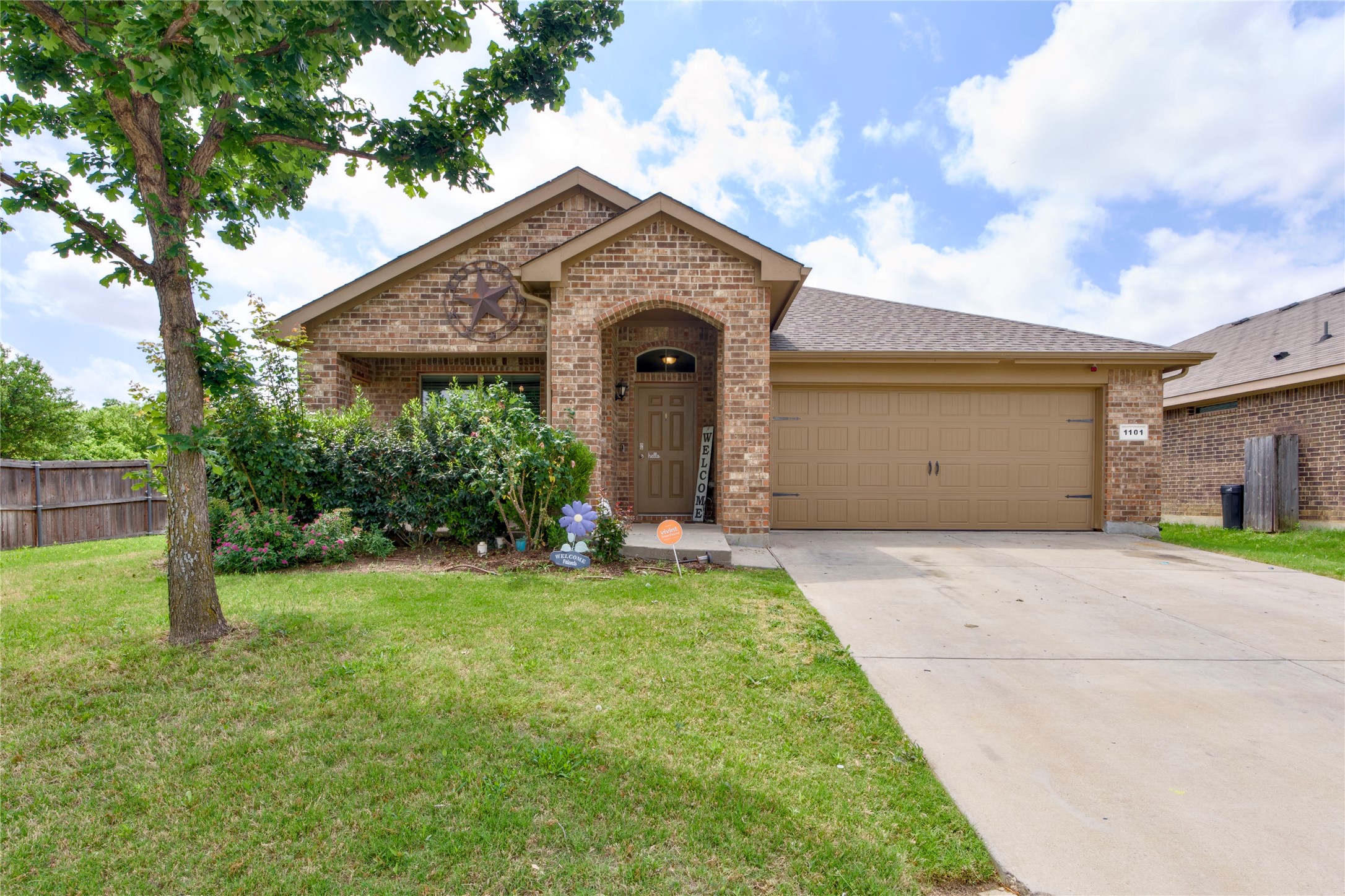 1101 Northampton Street Fort Worth TX 76134