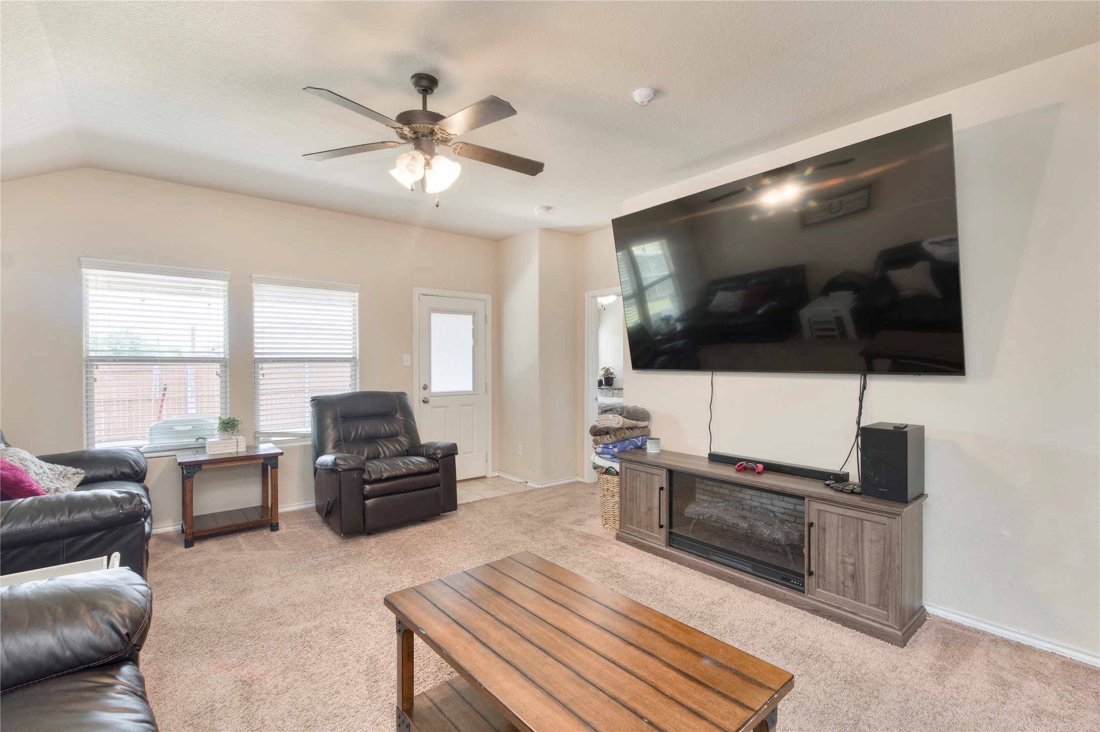 1101 Northampton Street Fort Worth TX 76134