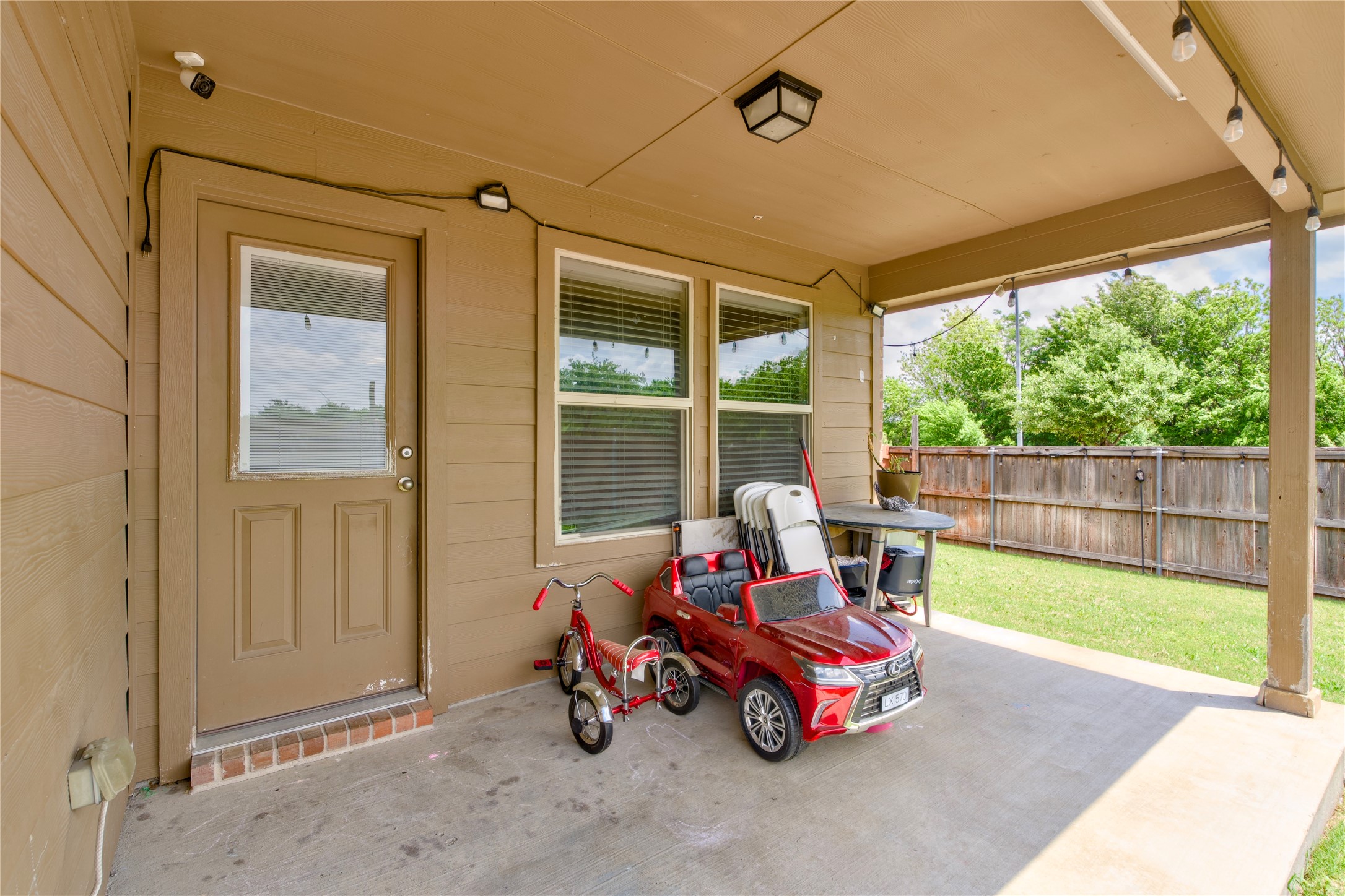 1101 Northampton Street Fort Worth TX 76134