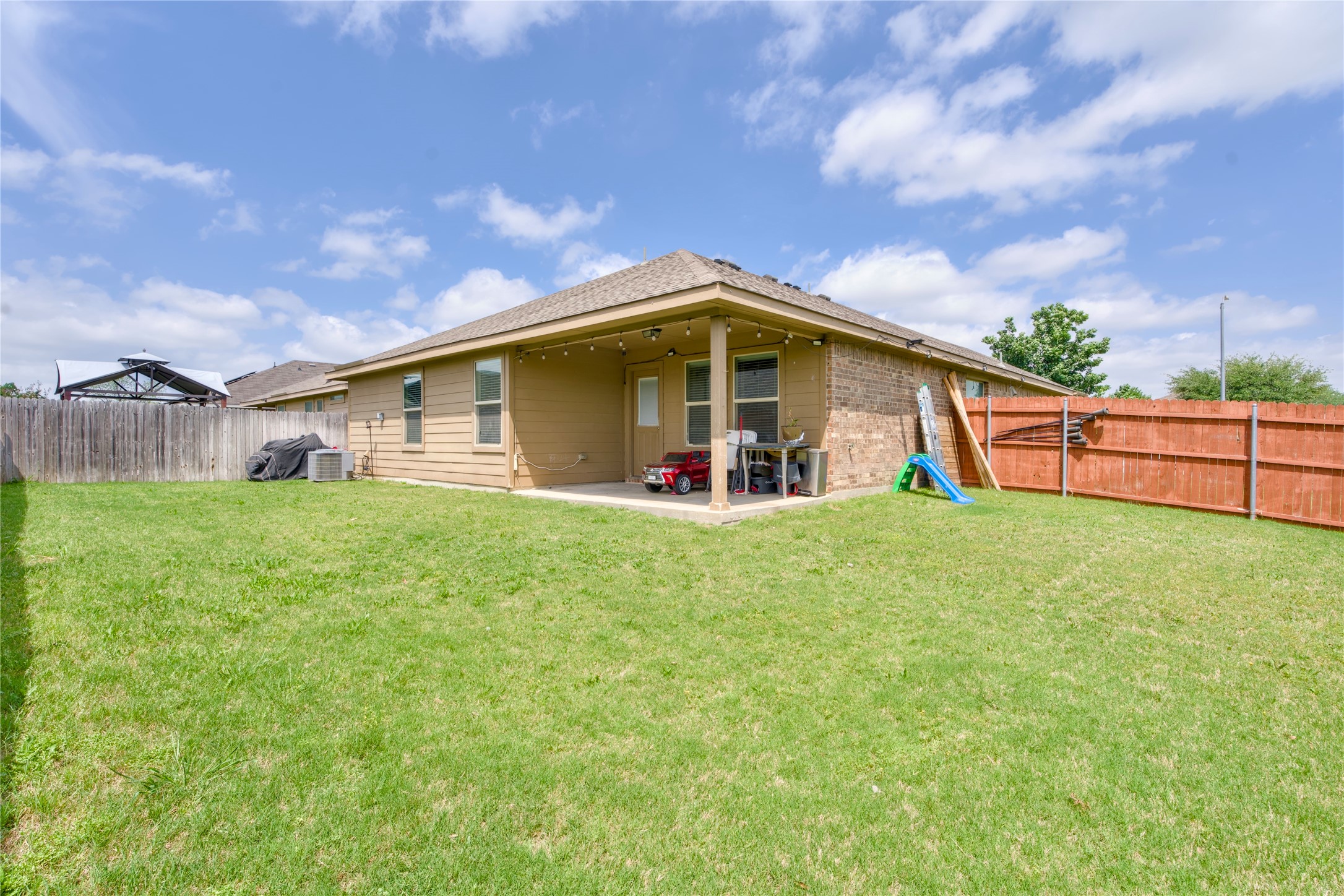 1101 Northampton Street Fort Worth TX 76134