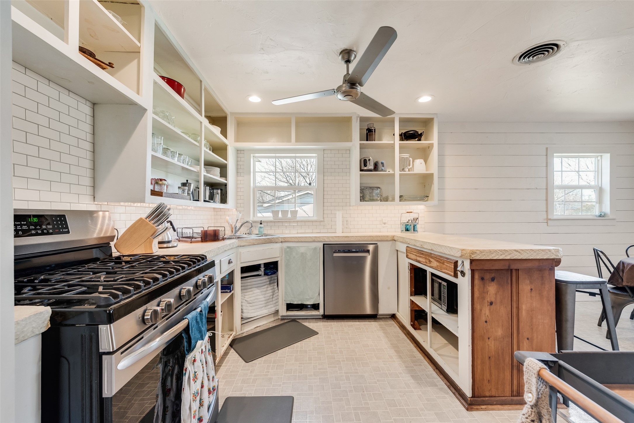 3729 Cheryl Street Haltom City TX 76117