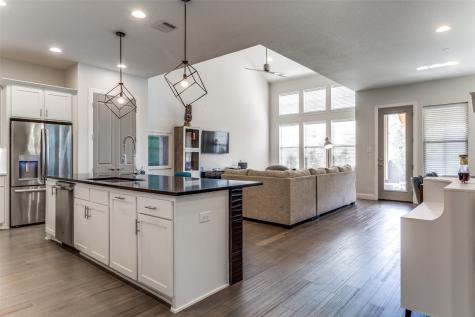 659 Aspen Valley Lane Dallas TX 75208