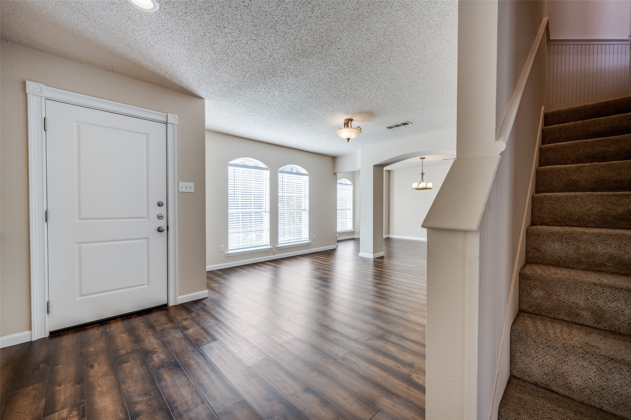3214 Meadowview Drive Corinth TX 76210