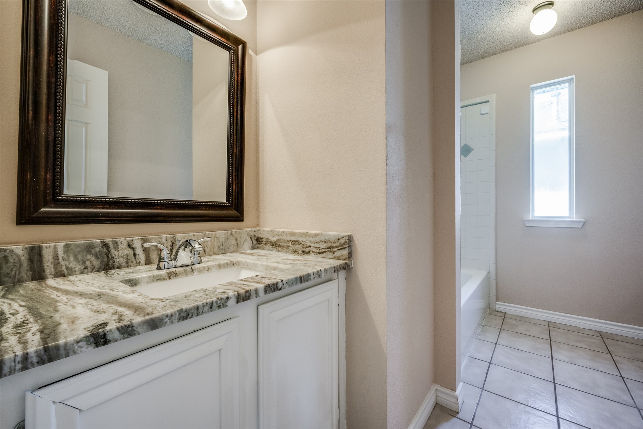 3214 Meadowview Drive Corinth TX 76210