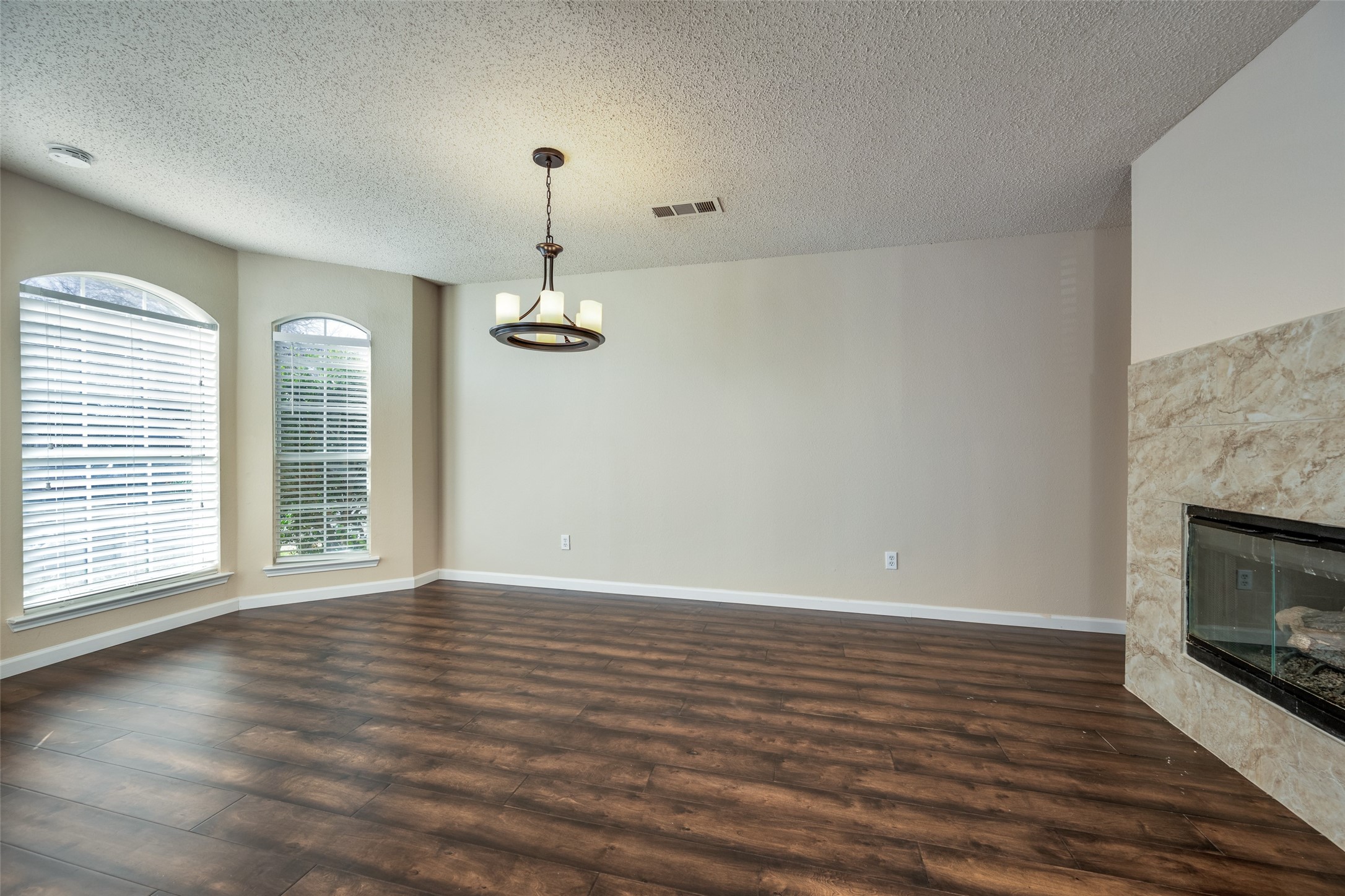 3214 Meadowview Drive Corinth TX 76210