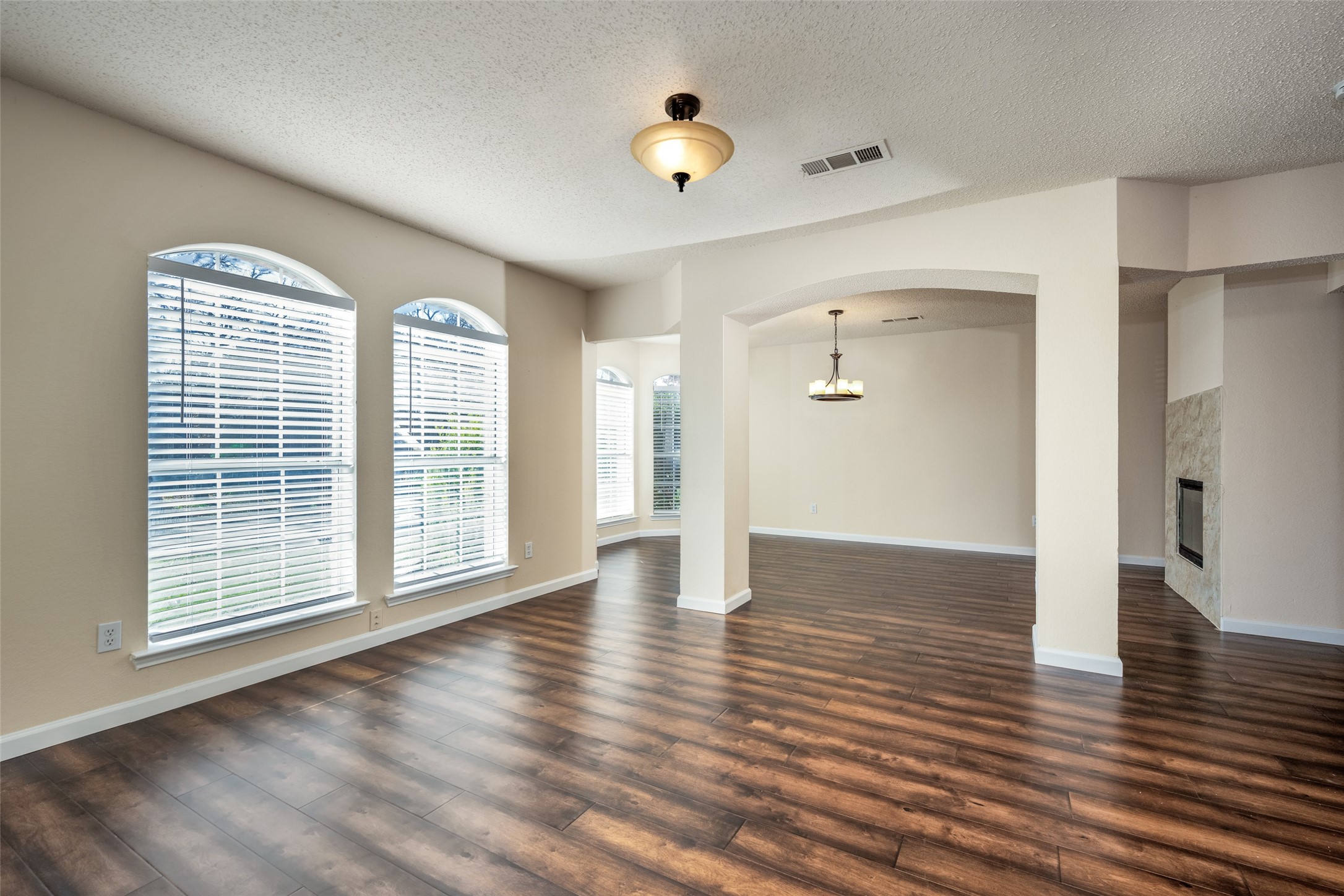 3214 Meadowview Drive Corinth TX 76210