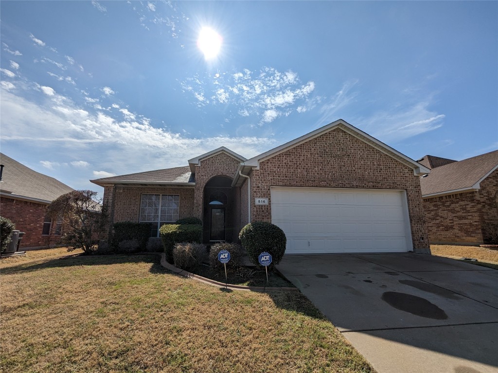 516 Flora Vista Court Arlington TX 76002