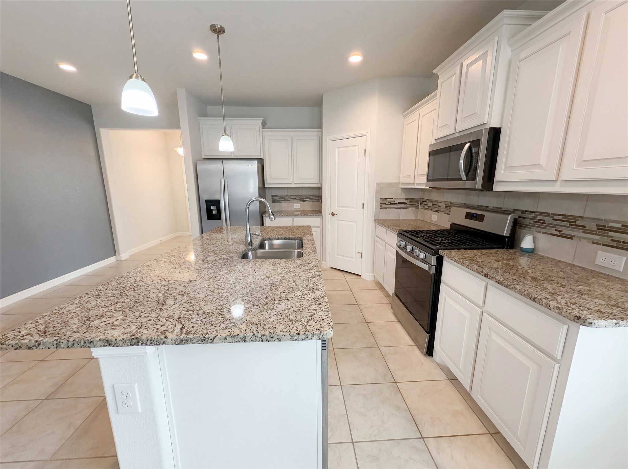 2520 Allview Lane Glenn Heights TX 75154