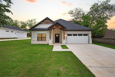 1838 S Park Avenue Denison TX 75020