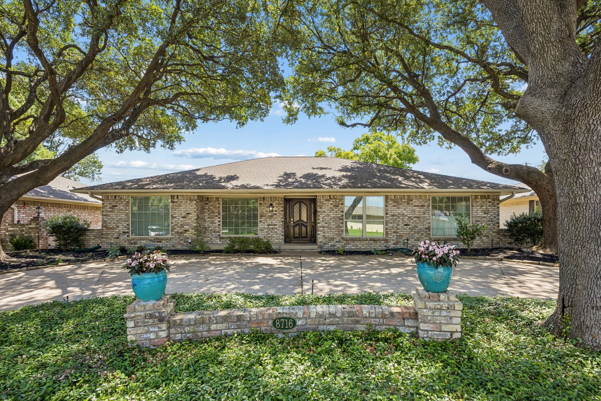 8716 Echo Valley Drive Dallas TX 75243