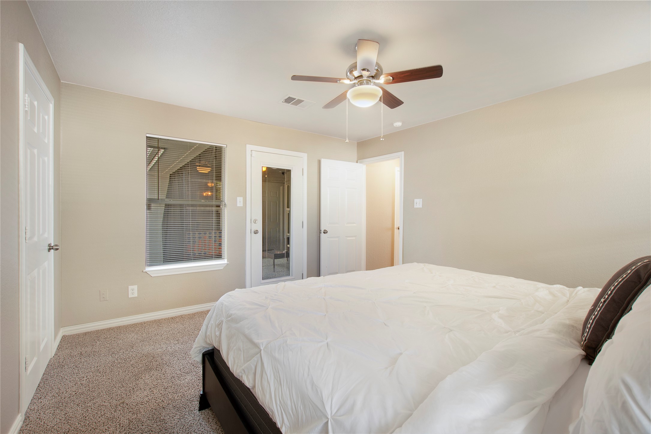2004 Cedar Crest Boulevard Dallas TX 75203