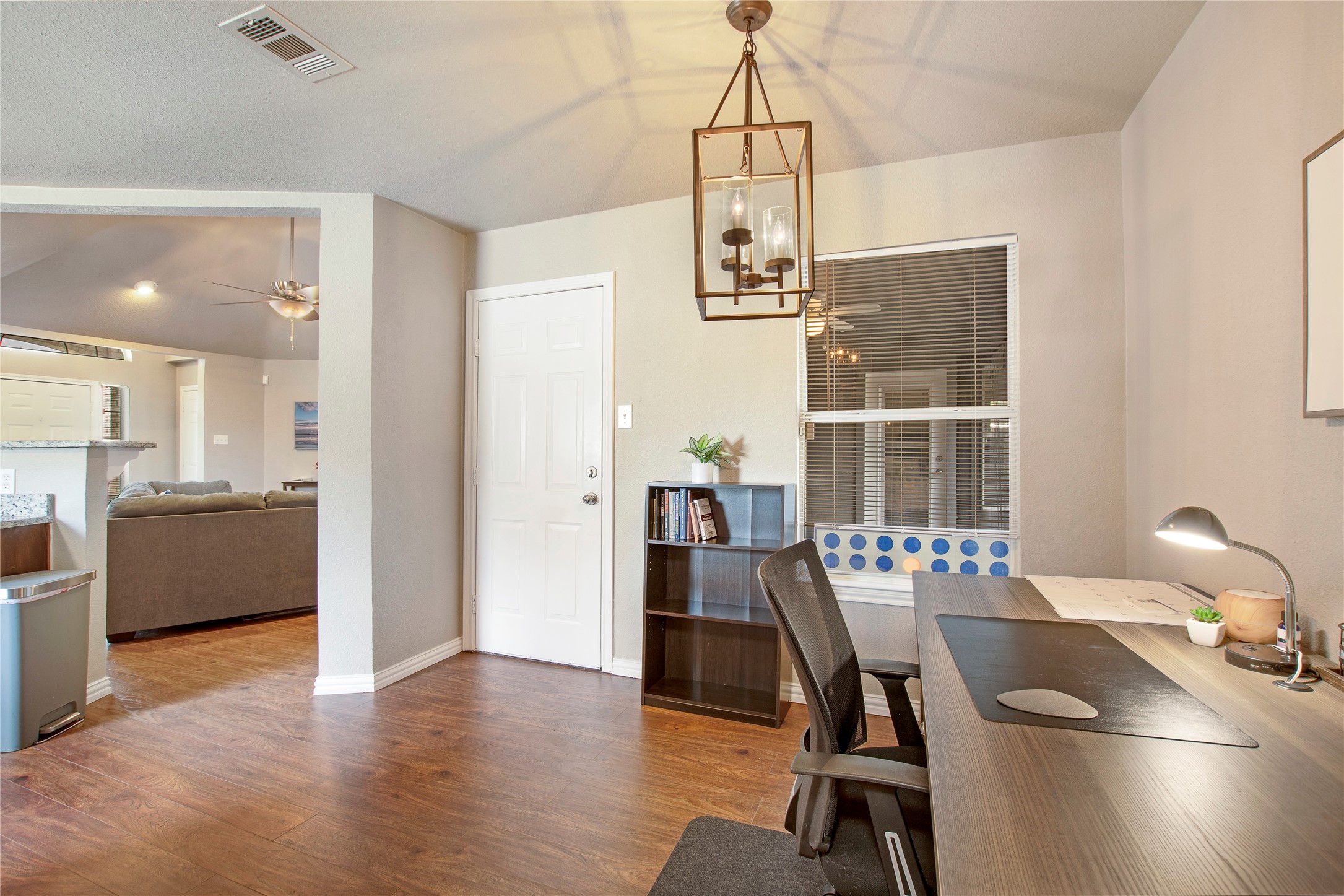 2004 Cedar Crest Boulevard Dallas TX 75203