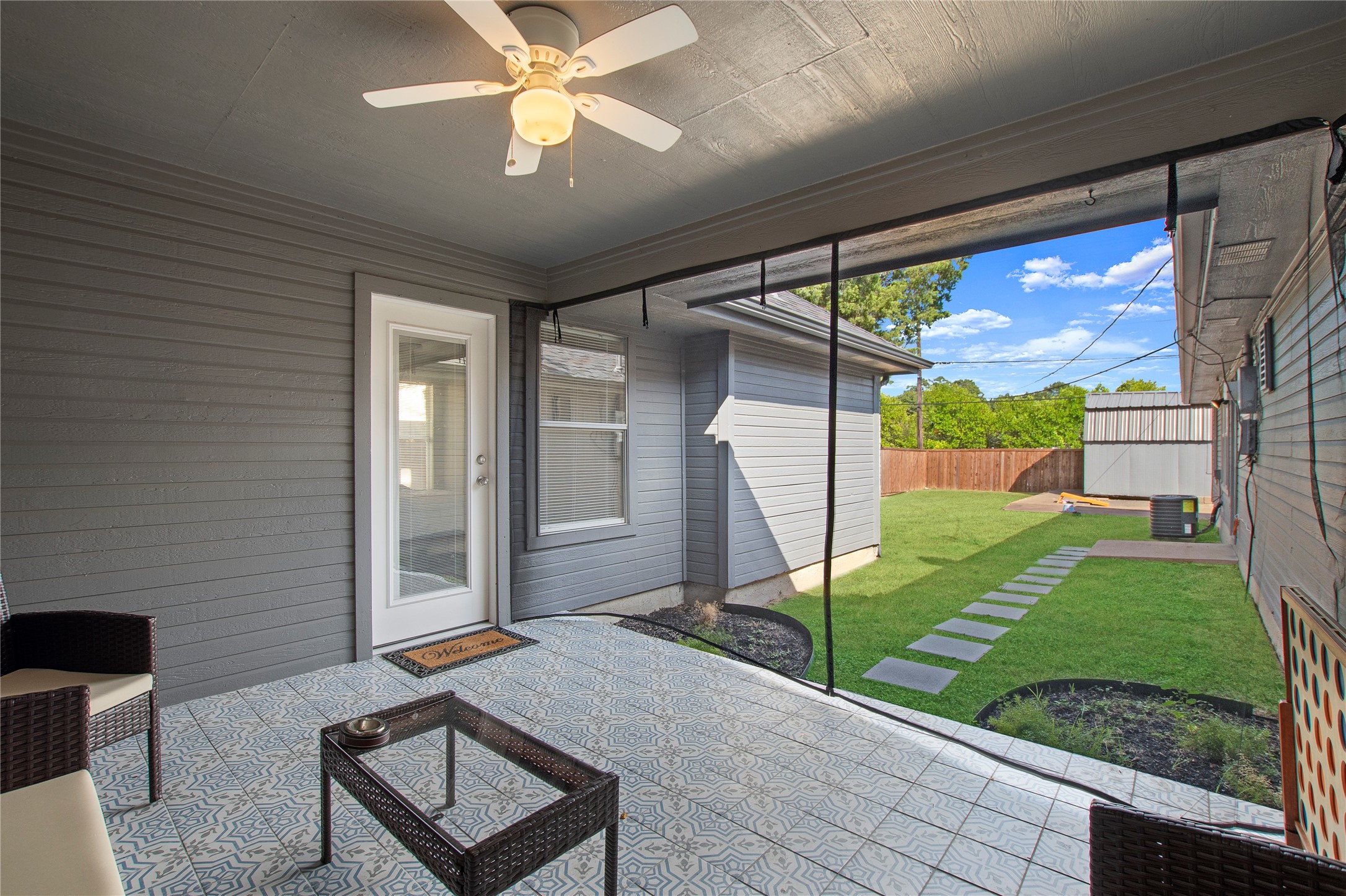 2004 Cedar Crest Boulevard Dallas TX 75203