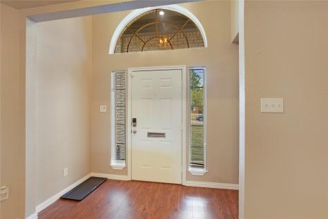 2004 Cedar Crest Boulevard Dallas TX 75203