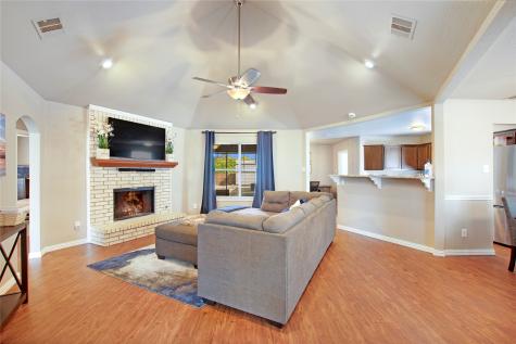 2004 Cedar Crest Boulevard Dallas TX 75203