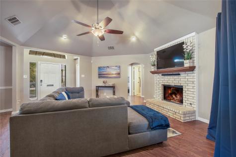 2004 Cedar Crest Boulevard Dallas TX 75203