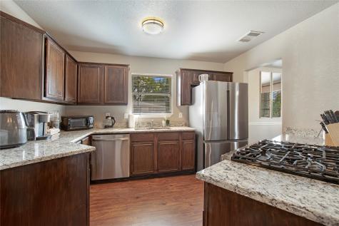 2004 Cedar Crest Boulevard Dallas TX 75203