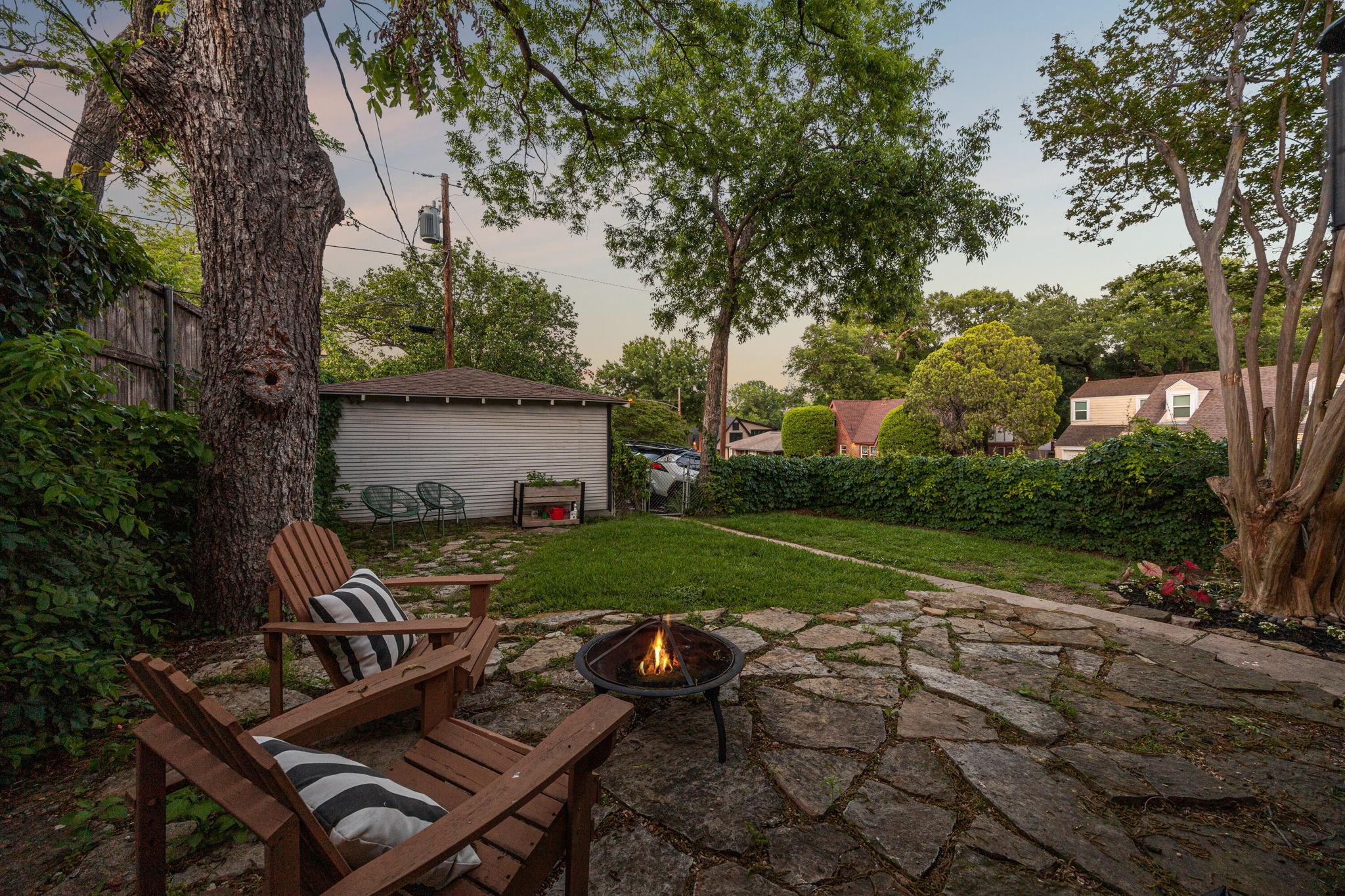 816 Newell Avenue Dallas TX 75223