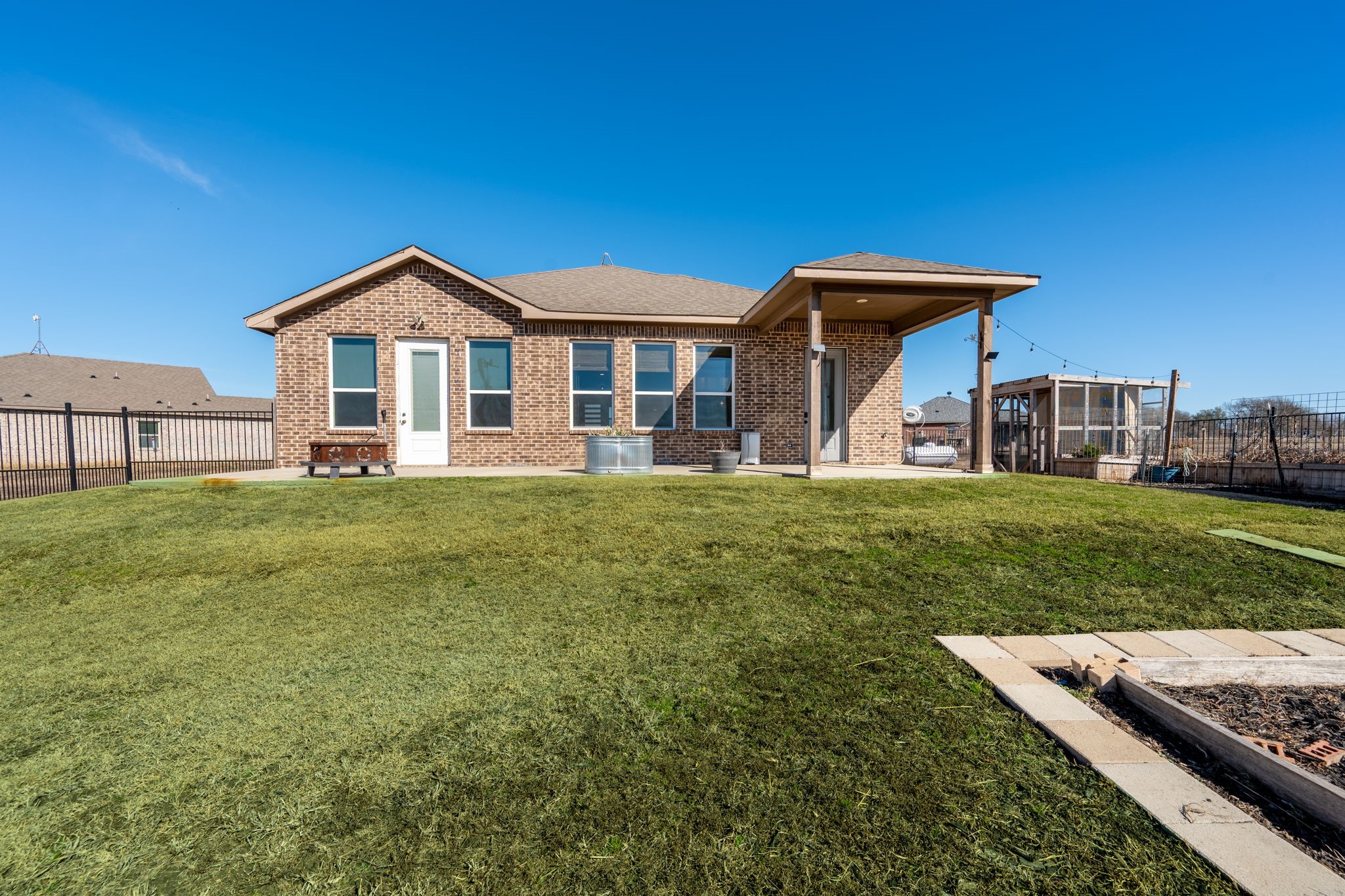 315 Delatorre Street Trenton TX 75490