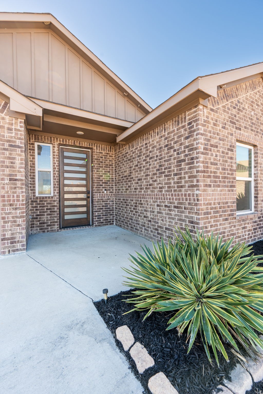 315 Delatorre Street Trenton TX 75490