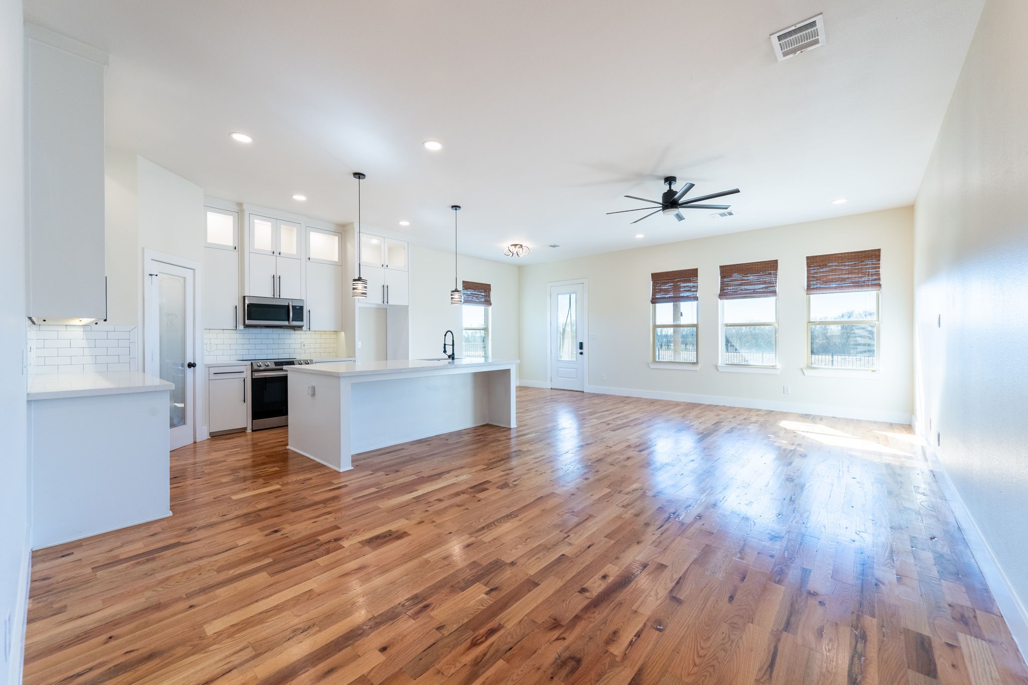 315 Delatorre Street Trenton TX 75490