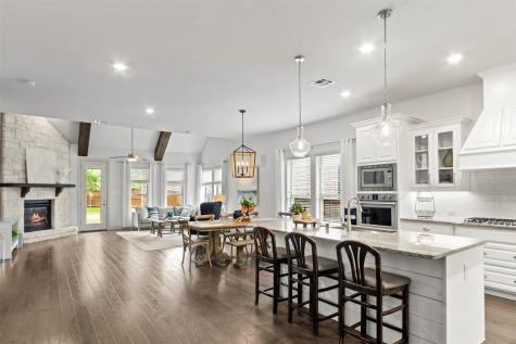 908 Rock Falls Drive Mckinney TX 75071