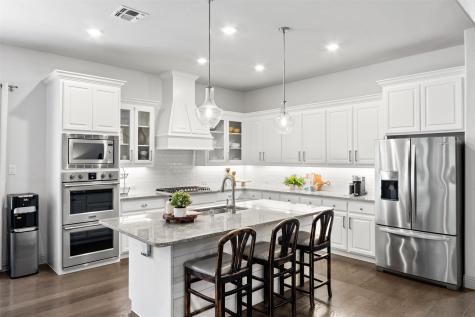 908 Rock Falls Drive Mckinney TX 75071