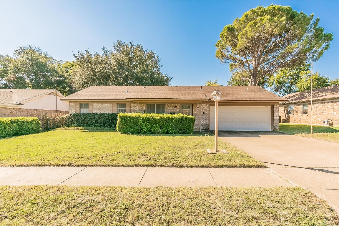 716 E Bovell Street Crowley TX 76036