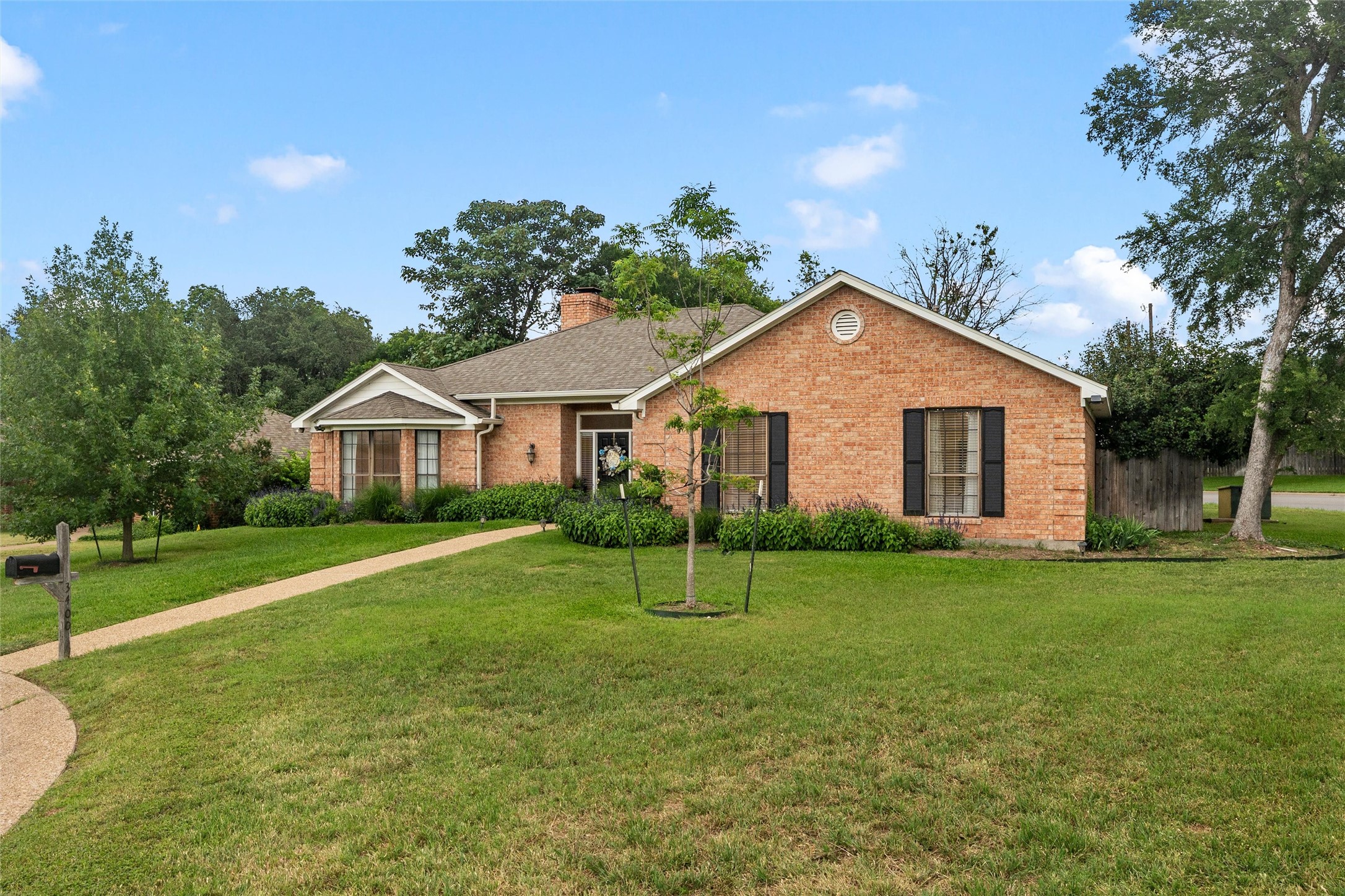 3400 Hearthwood Circle Waco TX 76708