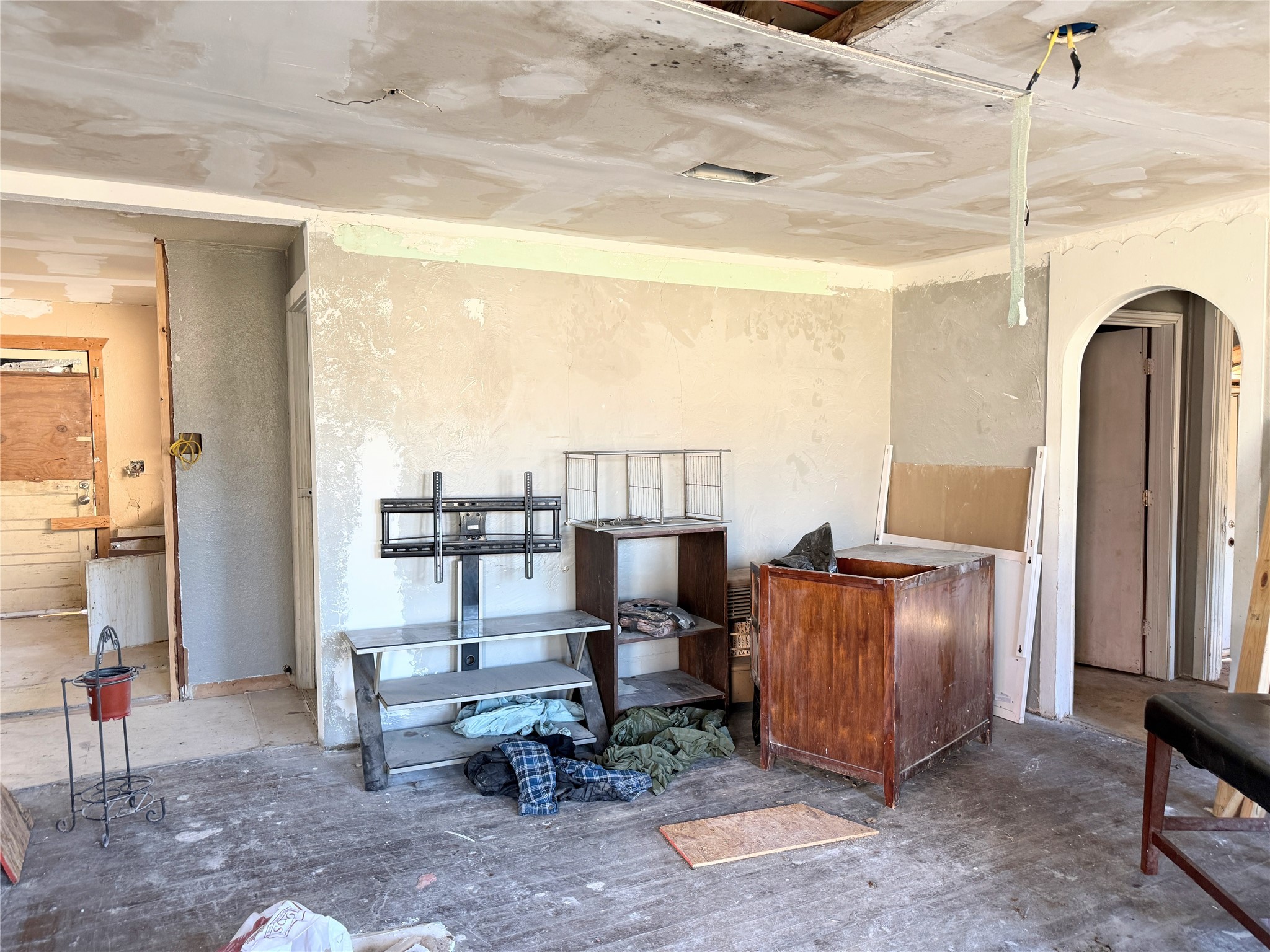 206 E Colorado Groesbeck TX 76642