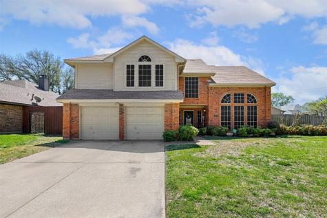 121 Crane Drive Grand Prairie TX 75052