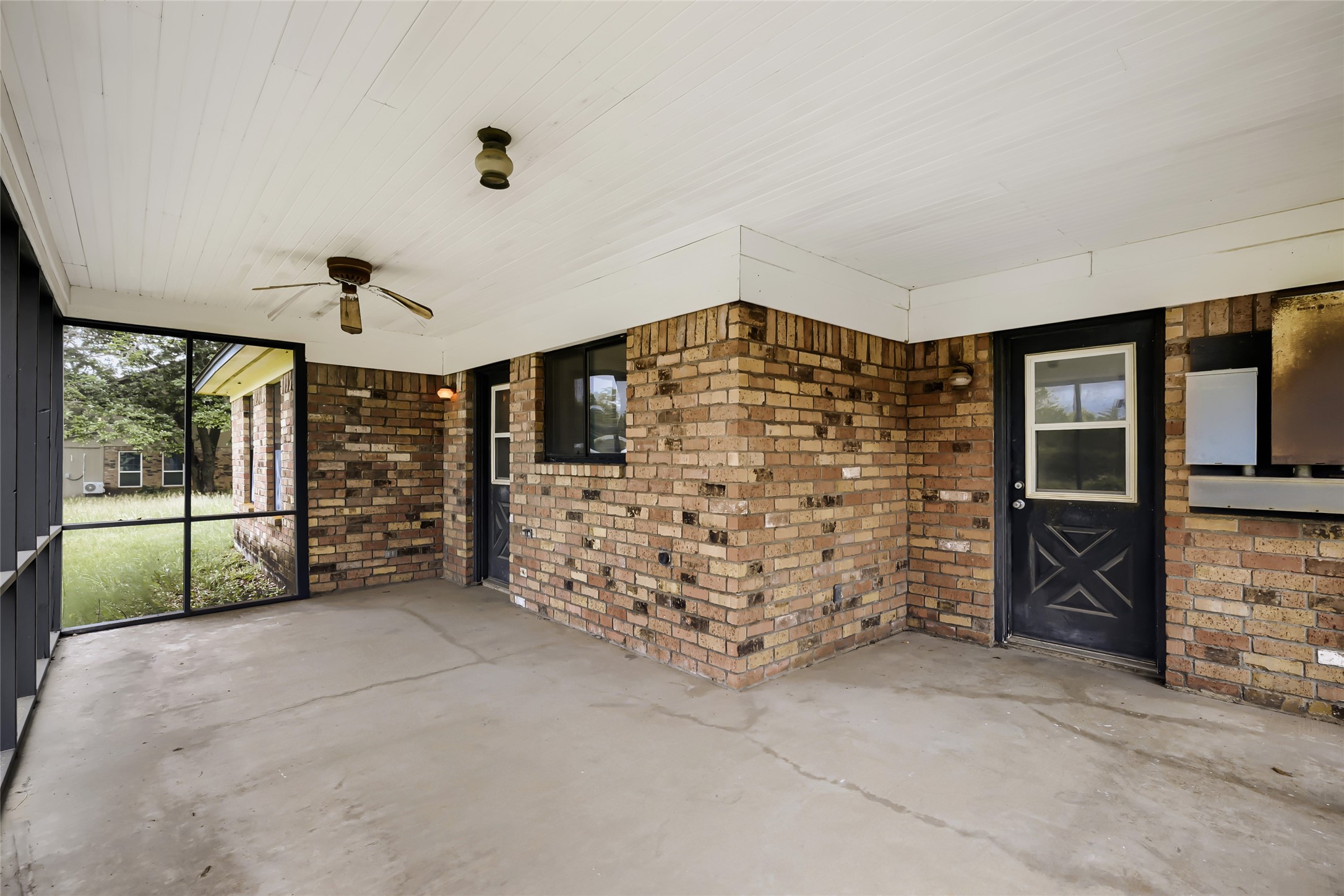 8251 Slippery Creek Court Red Oak TX 75154