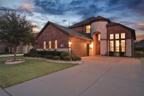 2935 Ladoga Drive Grand Prairie TX 75054