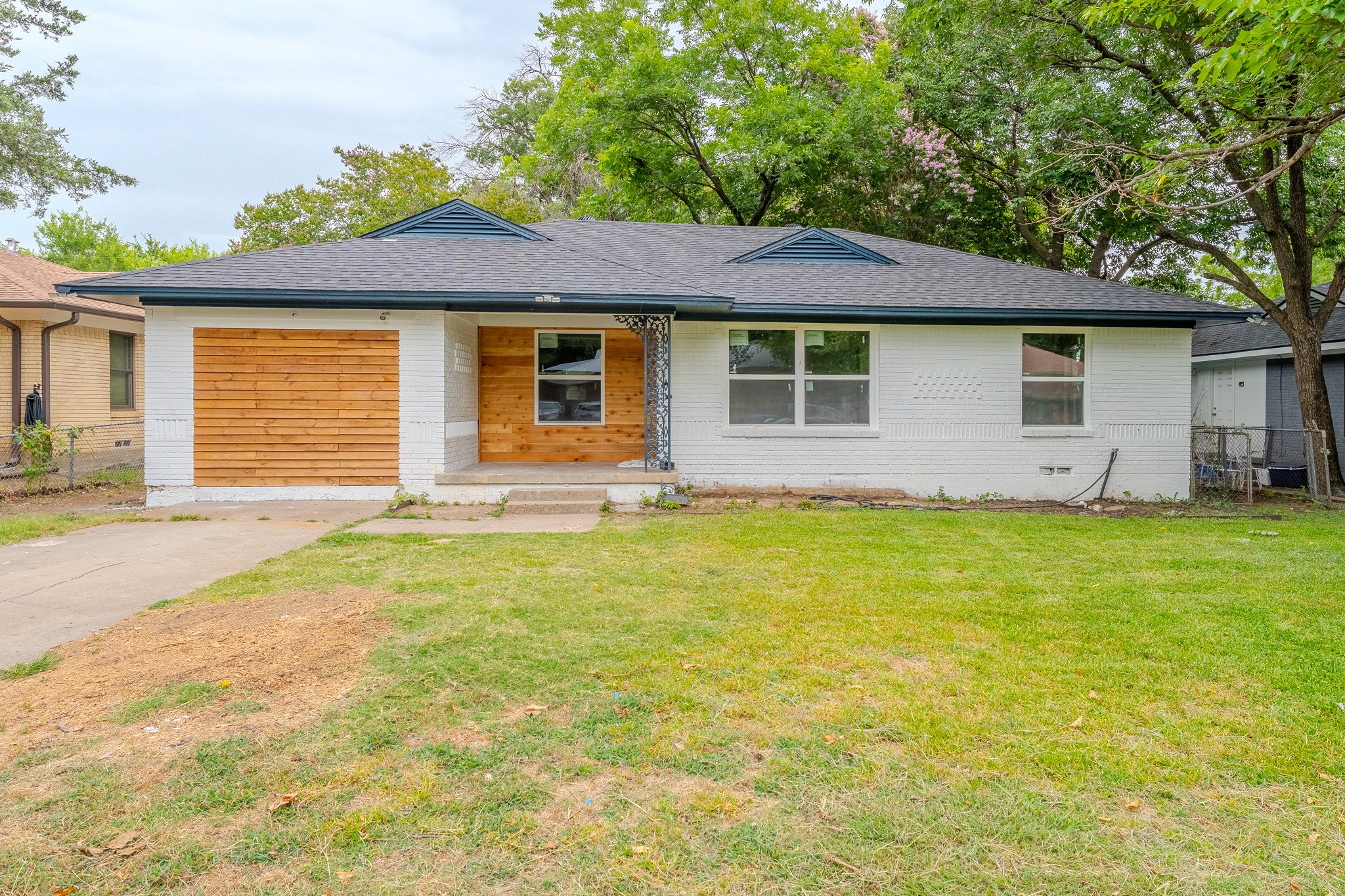 2210 Gaylord Drive Dallas TX 75227