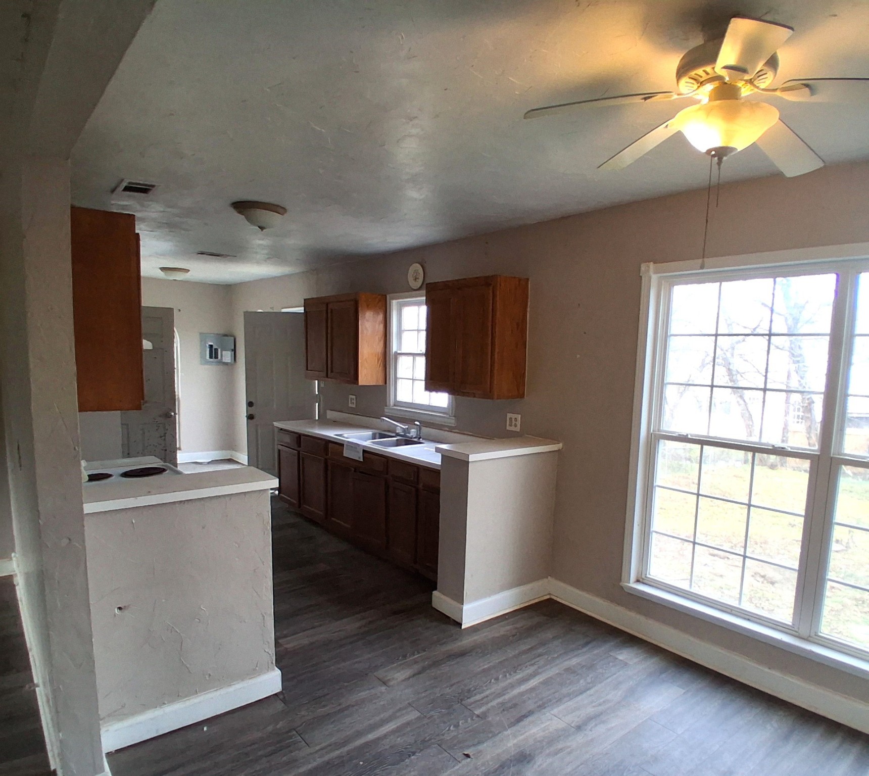 43 W Parnell Street Denison TX 75020