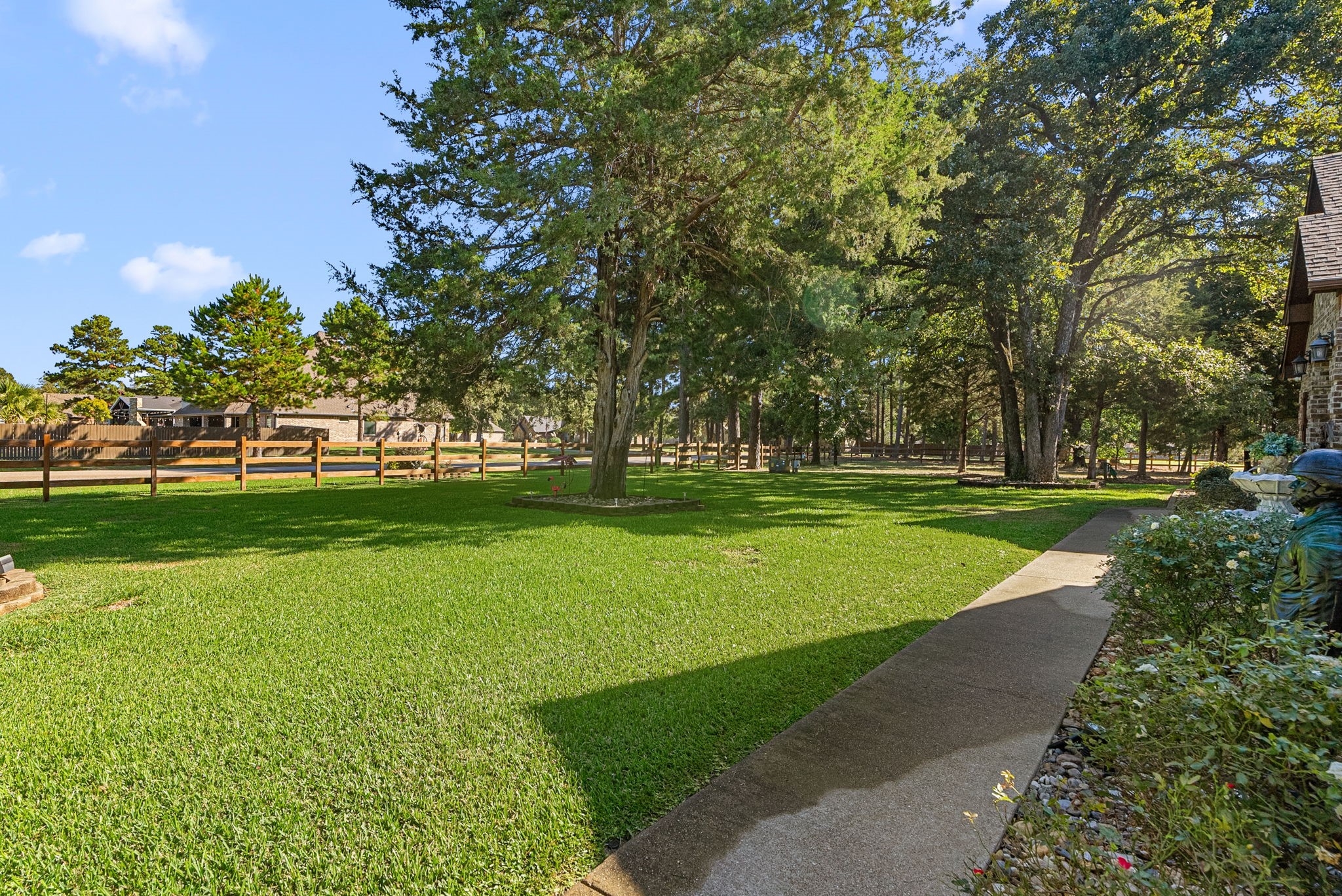 237 County Road 2321 Mineola TX 75773