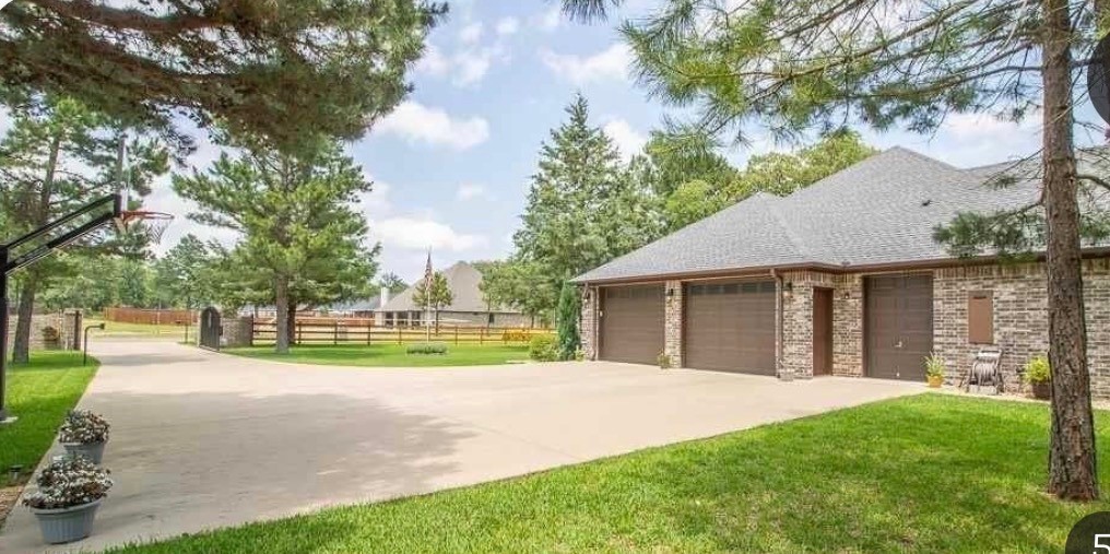 237 County Road 2321 Mineola TX 75773