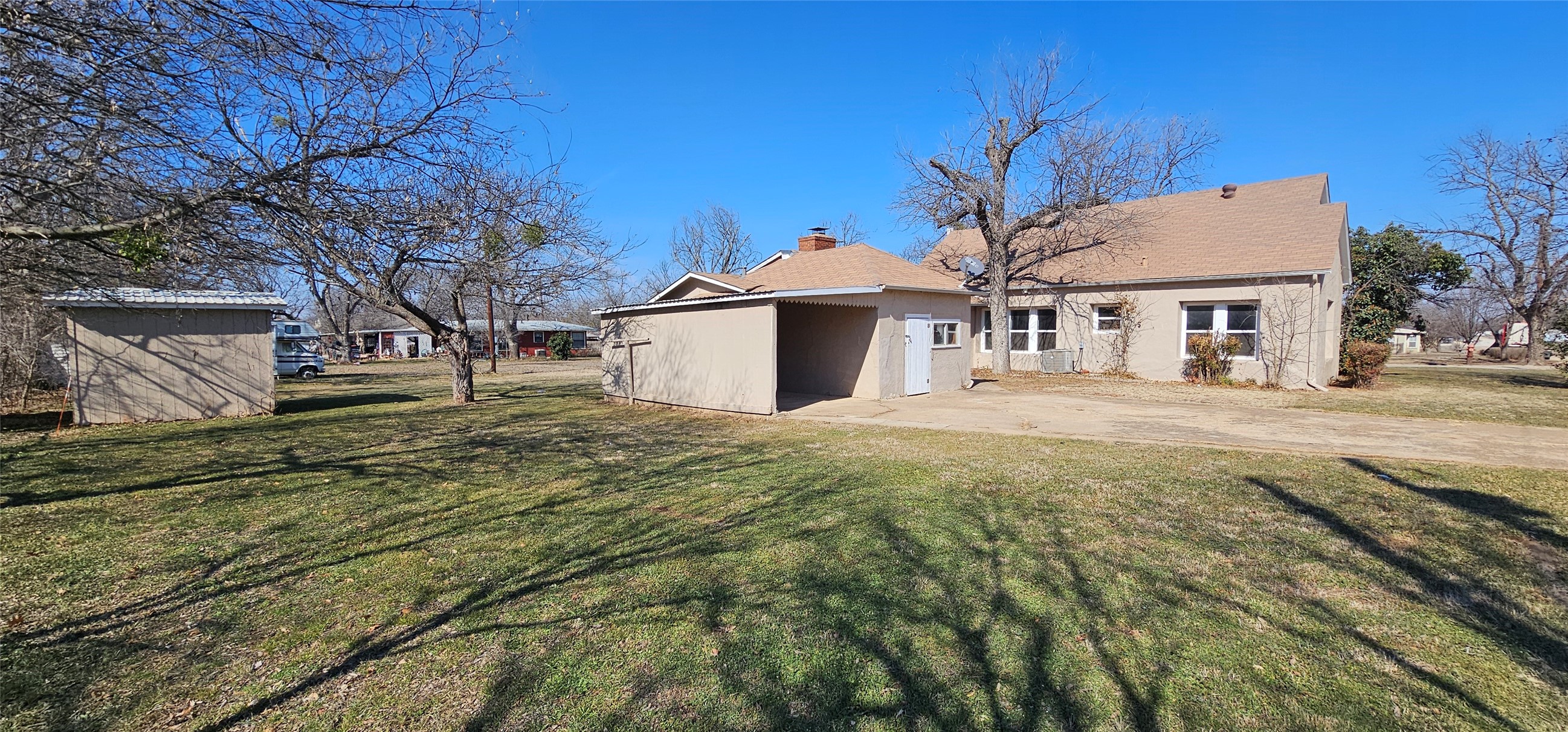 616 E 9th Street Coleman TX 76834