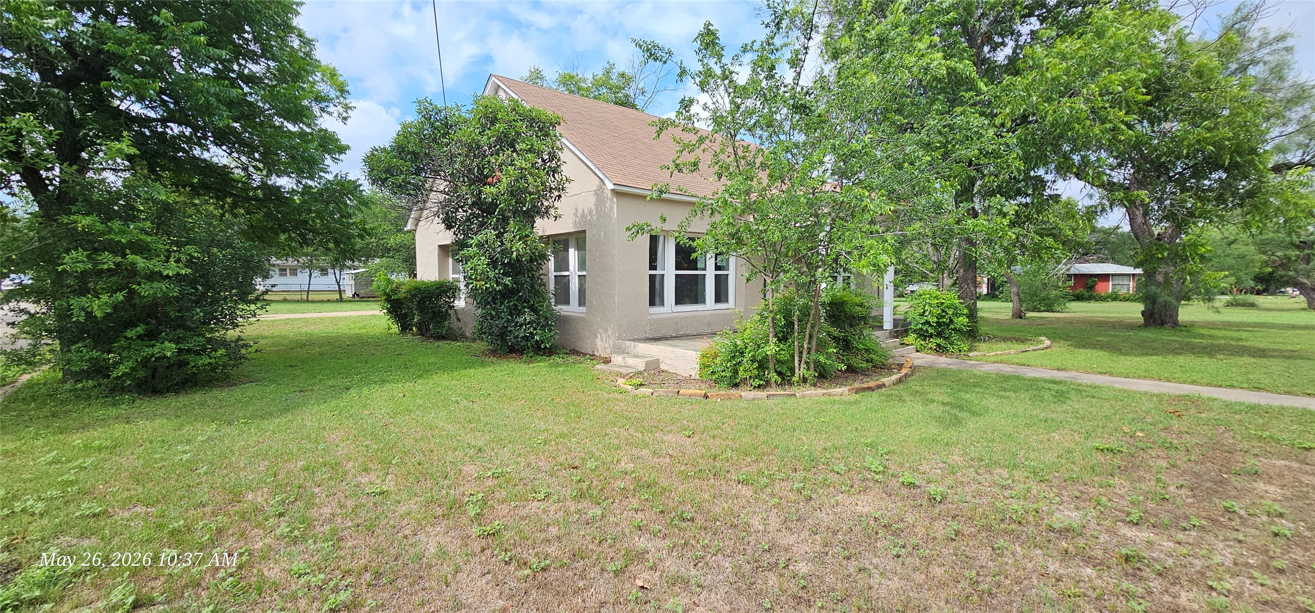 616 E 9th Street Coleman TX 76834