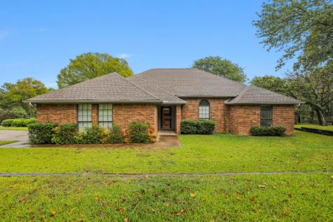 113 Cottonwood Court Hudson Oaks TX 76087