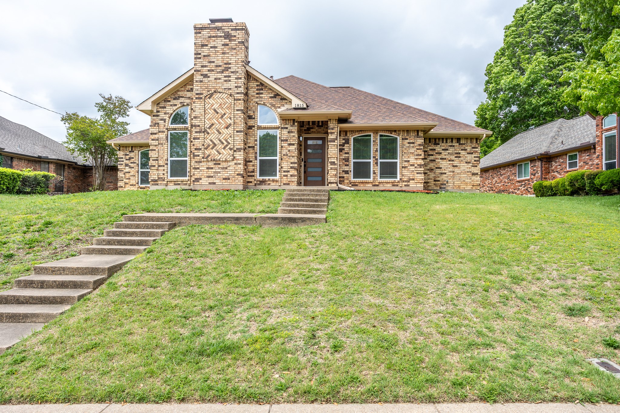1815 Seabrook Drive Duncanville TX 75137