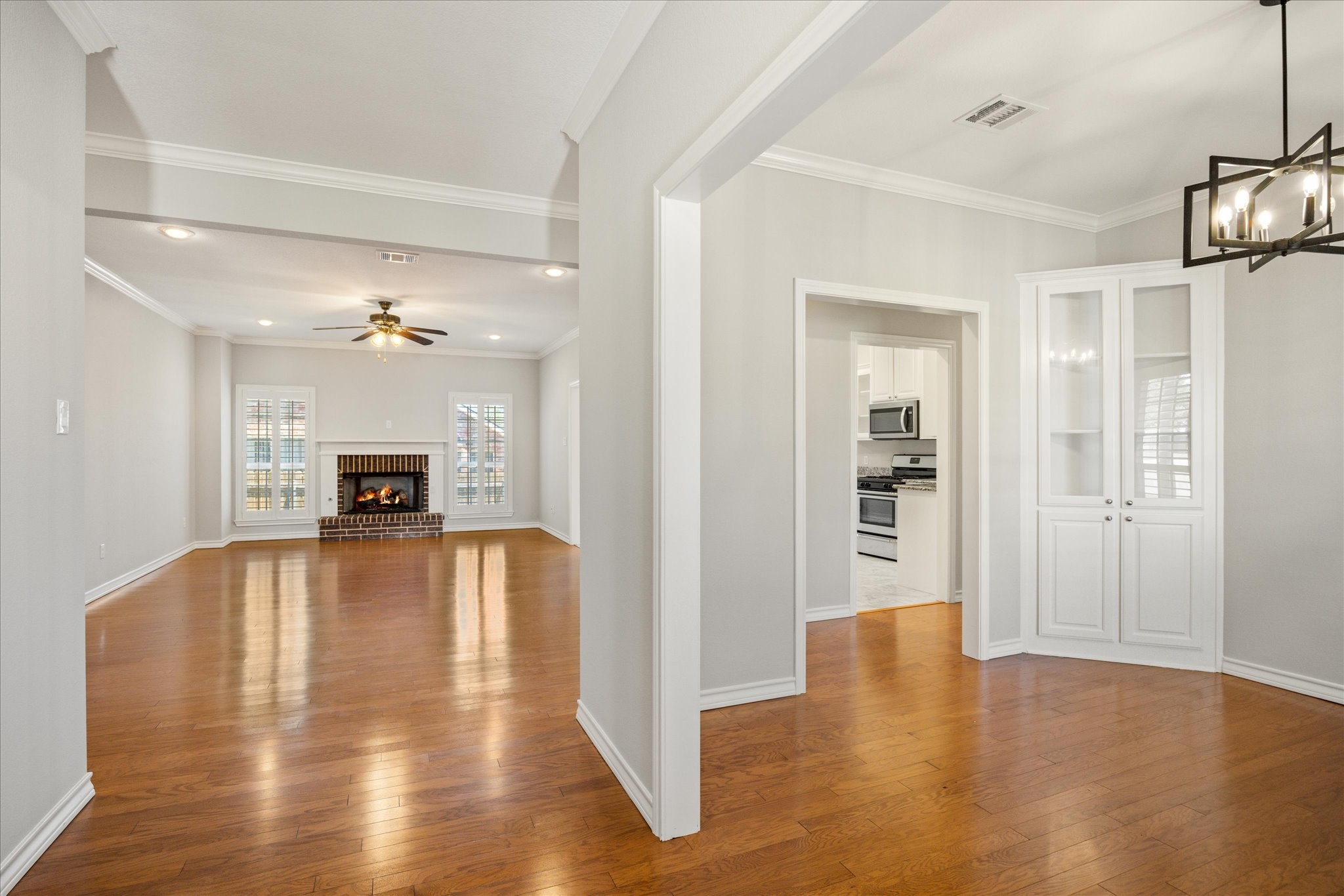 811 Avalon Court Cleburne TX 76033