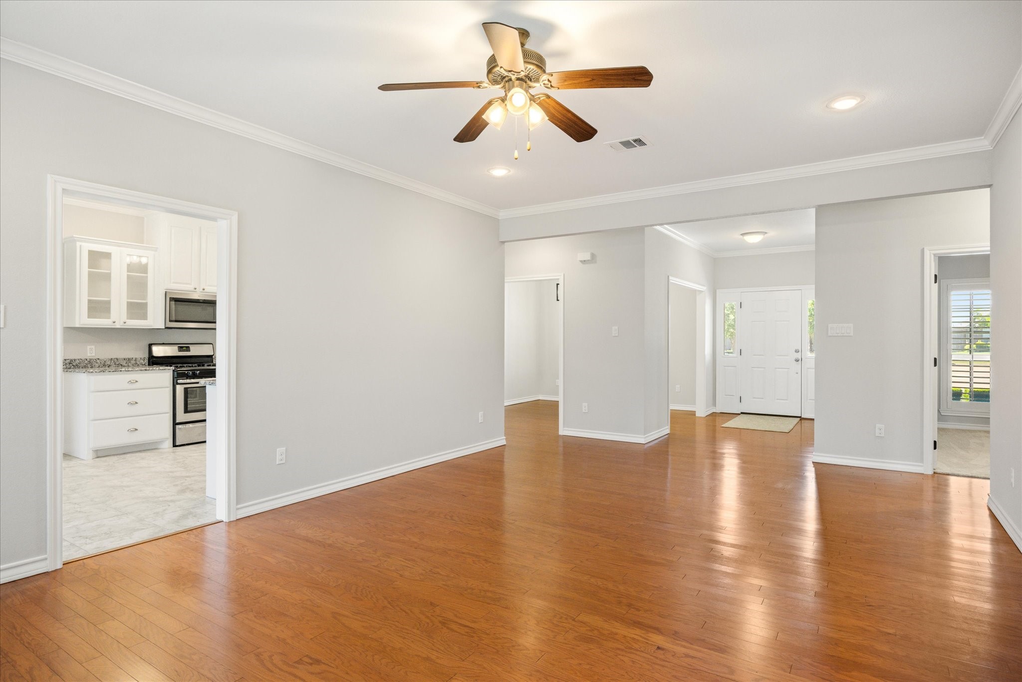 811 Avalon Court Cleburne TX 76033