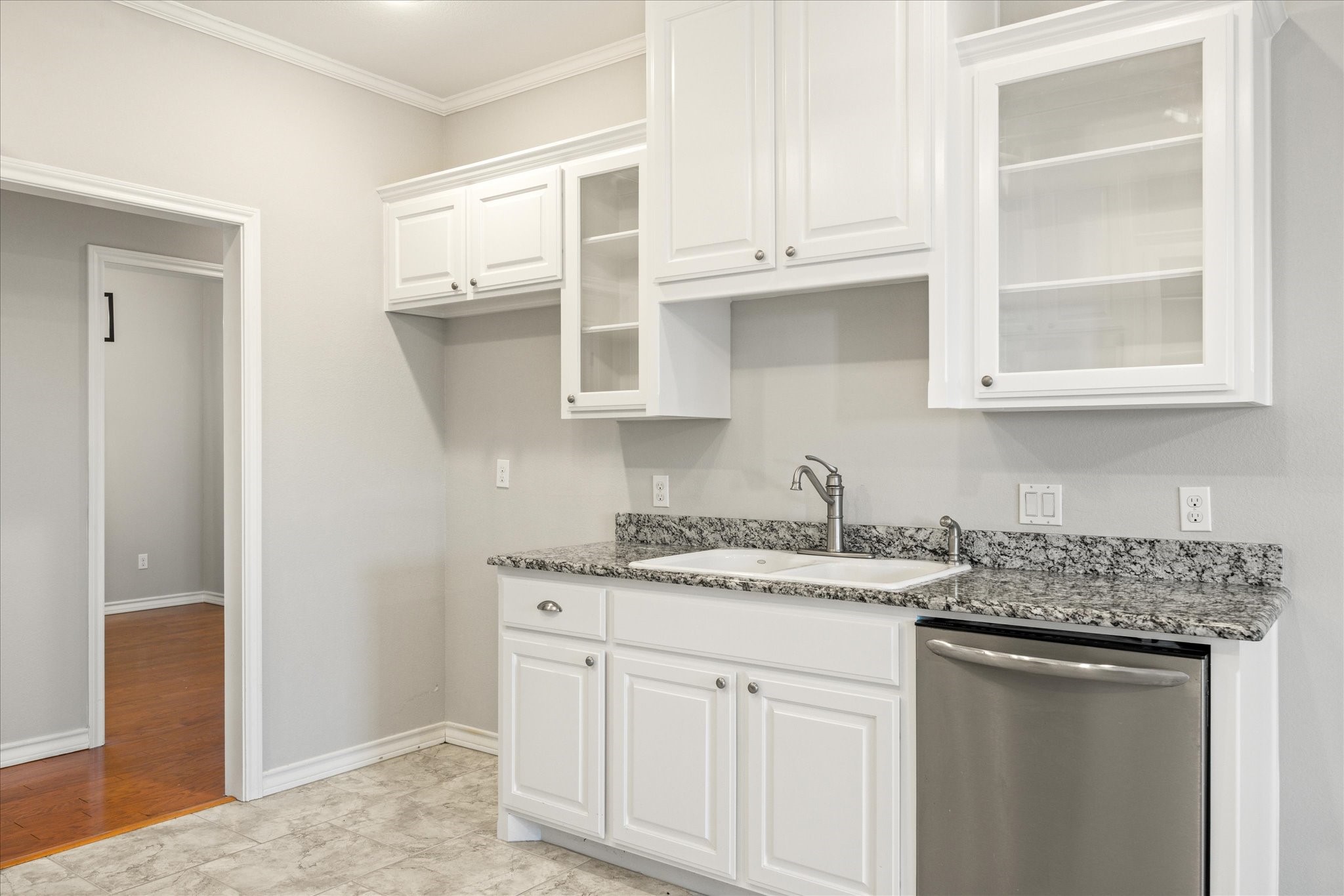 811 Avalon Court Cleburne TX 76033