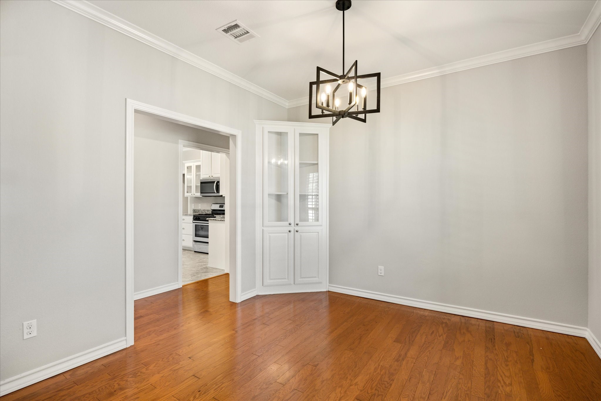811 Avalon Court Cleburne TX 76033