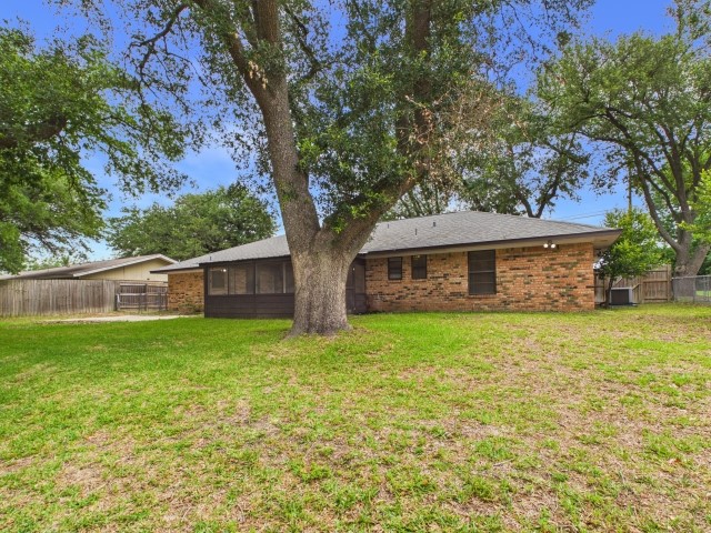 710 Bunny Rabbit Road Athens TX 75751