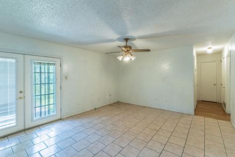 10431 Kinslow Drive Dallas TX 75217