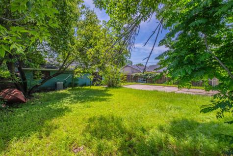 10431 Kinslow Drive Dallas TX 75217